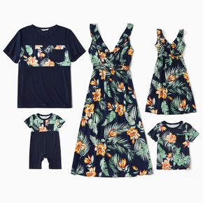 Family Matching All Over Floral Print Cross Wrap V Neck Sleeveless Dresses and Splicing Short-sleeve T-shirts Sets