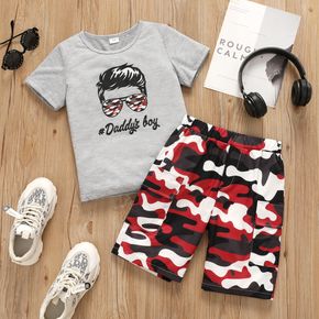 2-teiliges Kurzarm-T-Shirt mit grauem Kurzarm-T-Shirt und Camouflage-Print-Taschen-Design-Shorts für Kinder