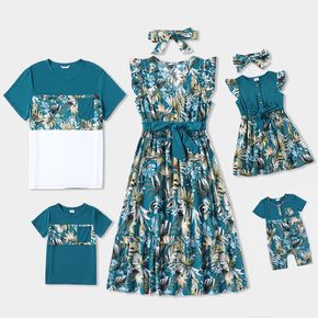 Familie passender, blauer V-Ausschnitt, Rüschenkleider und Kurzarm-T-Shirt-Sets mit Blumendruck und gespleißten T-Shirts