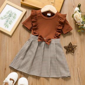 2pcs Toddler Girl Ruffled Short-sleeve Brown Tee and Bowknot Plaid Pleated Skirt Set
