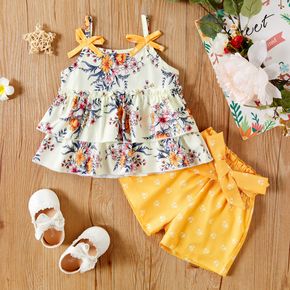 2-piece Toddler Girl Floral Ruffled Top and Bowknot Shorts Set