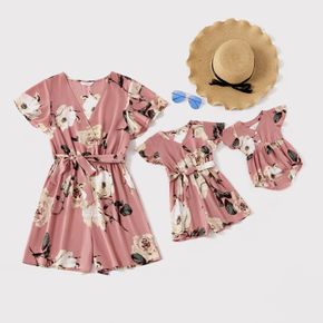 Floral Print V-neck Short-sleeve Matching Pink Shorts Rompers