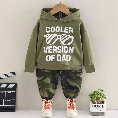 2pcs Kid Boy Letter Print Green Hoodie Sweatshirt and Camouflage Print Pants Set