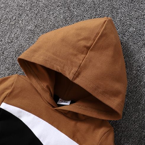 2pcs Baby Boy 95% Cotton Hooded Short-sleeve Colorblock Top & Shorts Set Brown big image 4