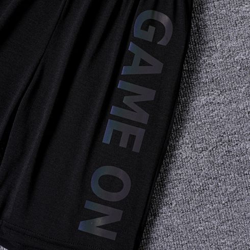 2pcs Kid Boy Game Console Print Laser Short-sleeve Tee and Elasticized Shorts Set Black big image 5
