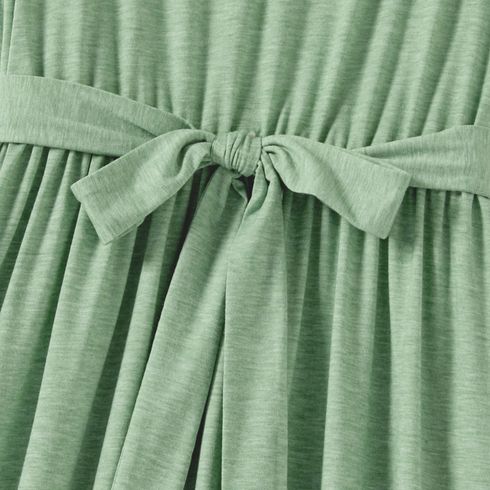 Family Matching Solid Short-sleeve Belted Dresses and Striped Colorblock T-shirts Sets Green big image 11