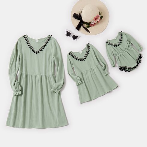 Solid Green Elasticized Cuff Long-sleeve Matching Mini Dresses