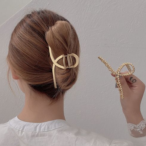 Large Metal Hair Claw Clips Metal Claw Hairpin Hair Clips Shark Hair Clips Fashion Hair Clips Ladies Hair Accessories