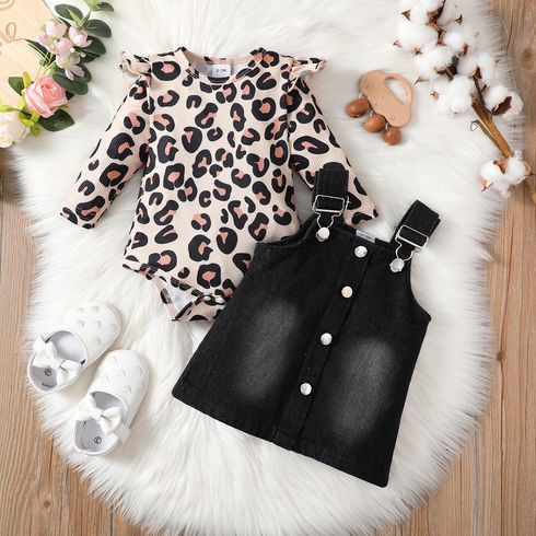 2pcs Baby Girl 100% Cotton Denim Overall Dress and Leopard Print Ruffle Long-sleeve Romper Set