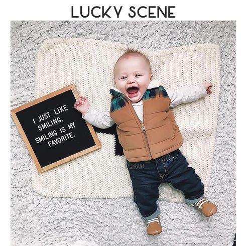 Black Felt Letter Board Wooden Frame with Letter Card Baby Kid Souvenirs Photography Props Background