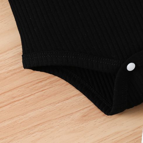 2pcs Baby Girl 95% Cotton Ruffle Trim Short-sleeve Romper and Bear Graphic Polka Dots Overall Dress Set Black big image 6