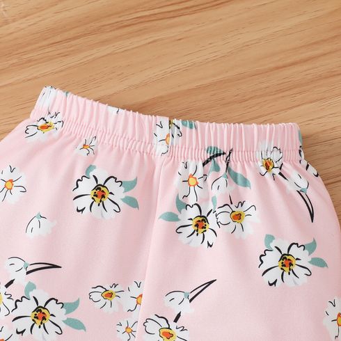 3pcs Baby Girl 95% Cotton Front Buttons Bow Decor Ribbed Short-sleeve Romper and Allover Floral Print Flared Pants & Headband Set Pink big image 8