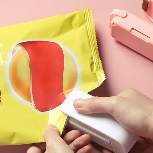 Portable Handheld Mini Sealing Machin Household Hand Pressure Heat Sealing Sealing Machine for Plastic Bag Snack Bags Food Saver Storage