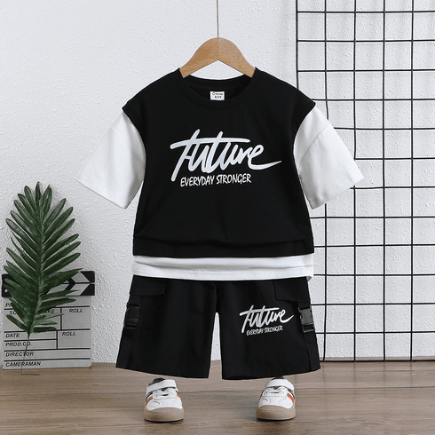 2pcs Toddler Boy Trendy Faux-two Letter Print Tee and Pocket Design Shorts Set