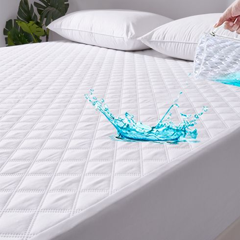 Mattress Protector White Quilted Breathable Waterproof Mattress Pad Cover Non-slip Fitted Bed Sheet