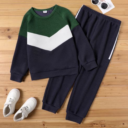 2-piece Kid Boy Colorblock Raglan Sleeve Pullover Sweatshirt and Pants Casual Set