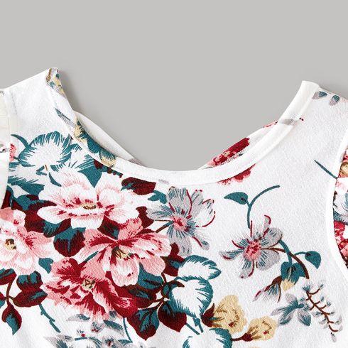 Family Matching All Over Floral Print Spaghetti Strap Dresses and Colorblock Short-sleeve T-shirts Sets White big image 6