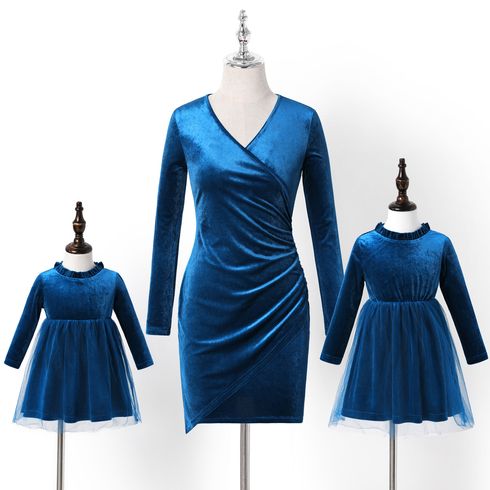 Blue Velvet Surplice Neck Long-sleeve Ruched Bodycon Dress for Mom and Me