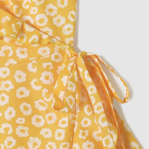 Family Matching Yellow Floral Print Surplice Neck Ruffle Trim Wrap Cami Dresses and Colorblock Short-sleeve T-shirts Sets Yellow big image 3