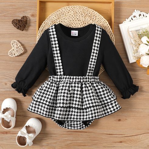 2pcs Baby Girl Rib Knit Long-sleeve Romper and Layered Houndstooth Suspender Shorts Set