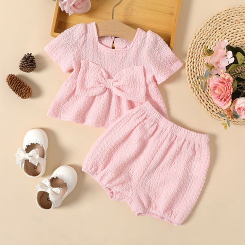 2pcs Baby Girl Pink Bow Front Textured Short-sleeve Top and Shorts Set