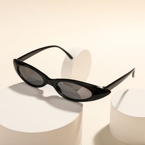 Women Narrow Cat Eye Frame Fashion Glasses (With Glasses Case)