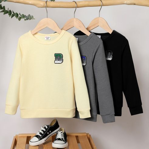 Kid Boy Letter Patch Embroidered Waffle Pullover Sweatshirt