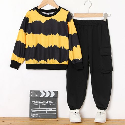 2pcs Kid Boy Colorblock Tie Dyed Pullover Sweatshirt and Pocket Design Black Pants Set