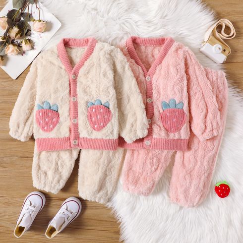 Toddler 2pcs Strawberry Embroidered Pocket Fluffy Long-sleeve Top and Pants Home Set
