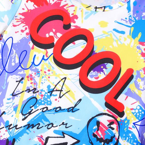 2Pcs Kid Boy Letter Graffiti Print Short-sleeve Tee and Shorts Set Multi-color big image 3