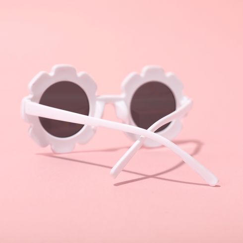 Toddler / Kid Heart Decor Floral Frame Glasses (With Glasses Case) White big image 2