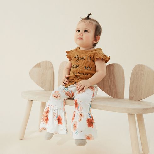 3pcs Baby Girl Cotton Letter Print Ribbed Flutter-sleeve Rompers & Bows Decor Floral Print Naia™ Flared Pants and Headband Set