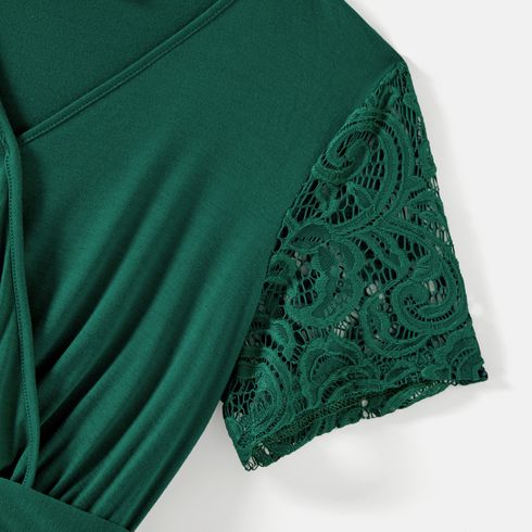 Family Matching Green Lace Spliced Dresses and Short-sleeve Colorblock Polo Shirts Sets Green big image 13