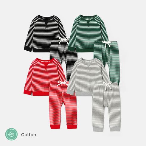 2-teiliges Set aus Baumwoll-Sweatshirt mit Raglanärmeln und Hosen für Babys/Kleinkinder