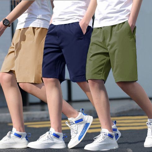 shorts elásticos básicos de cores sólidas infantis para meninos
