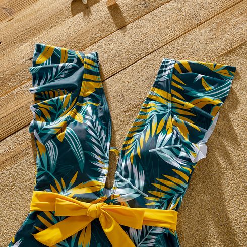 Family Matching Allover Plant Print Flutter-sleeve Deep V Neck Belted One-piece Swimsuit or Swim Trunks Shorts Green big image 4