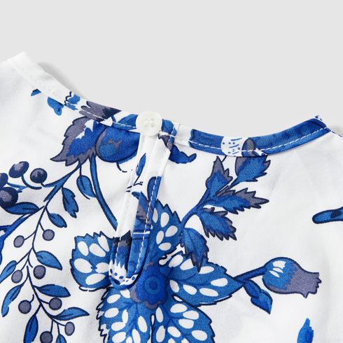 Family Matching Allover Floral Print V Neck Flutter-sleeve Dresses and Short-sleeve Striped T-shirts Sets Blue big image 12