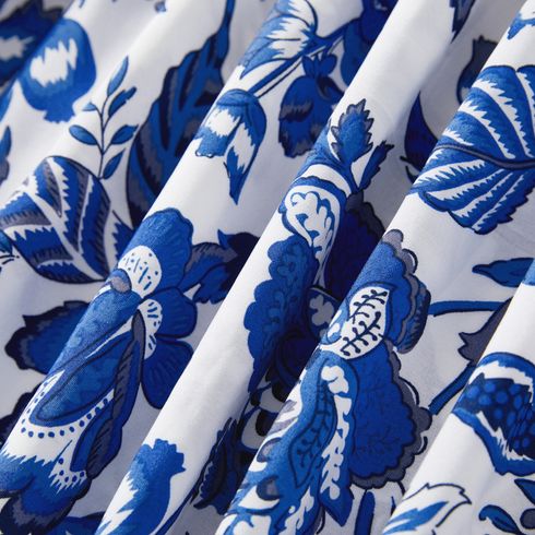 Family Matching Allover Floral Print V Neck Flutter-sleeve Dresses and Short-sleeve Striped T-shirts Sets Blue big image 17