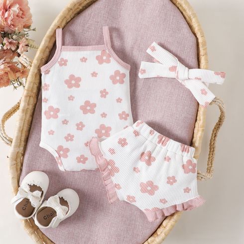 3pcs Baby Girl 3-piece Floral Print Textured Cami Romper and Ruffled Shorts & Headband Set Pink big image 4