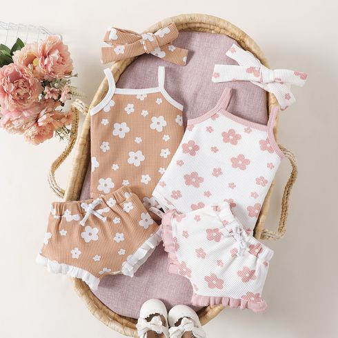3pcs Baby Girl 3-piece Floral Print Textured Cami Romper and Ruffled Shorts & Headband Set Pink big image 3