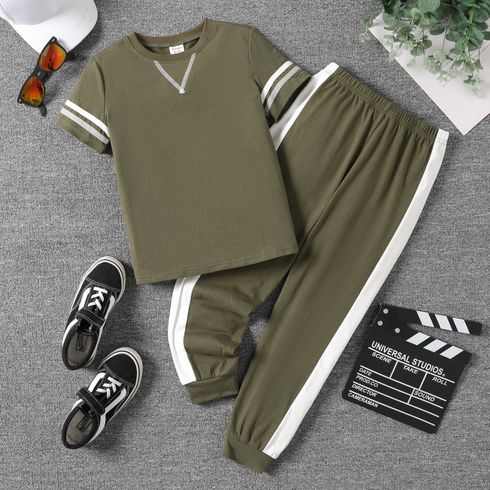 2pcs Kid Boy Topstitching Detail Striped Short-sleeve Tee and Colorblock Pants Set