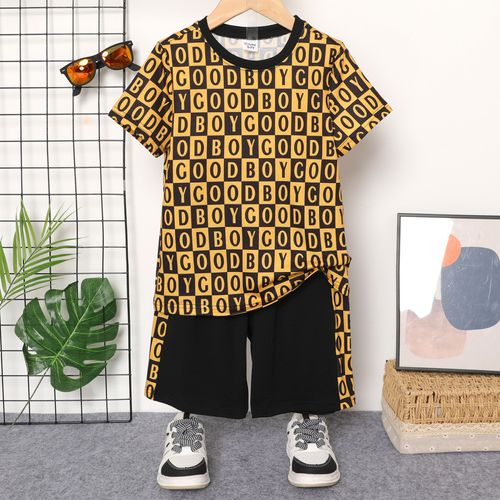 2pcs Kid Boy Allover Letter Print Colorblock Tee and Shorts Set