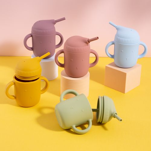 Cute Silicone Straw Cup, Spill-proof Sippy Cups with Double Handles, Safe Drinking