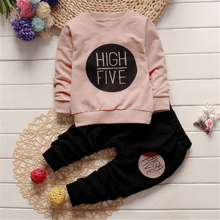 2pcs Letter Print Color Block Long-sleeve Baby Set Light Pink