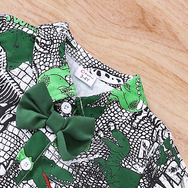 2pcs Toddlr Boy Playful Dinosaur Print Lapel Collar Bow tie Design Shirt and Suspender Shorts Set Green