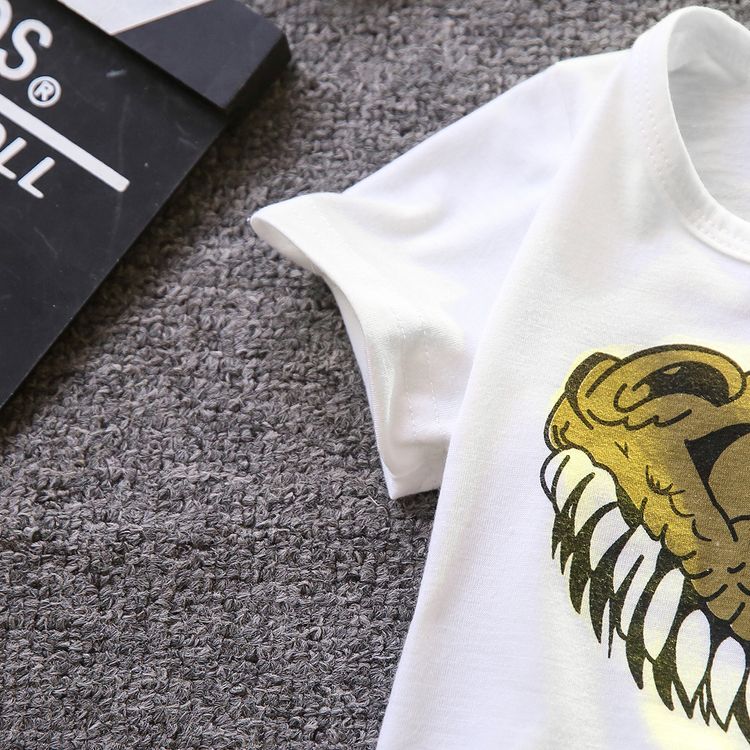 2pcs Baby Boy Glasses Dinosaur Print Short-sleeve Tee and Cargo Shorts Set White
