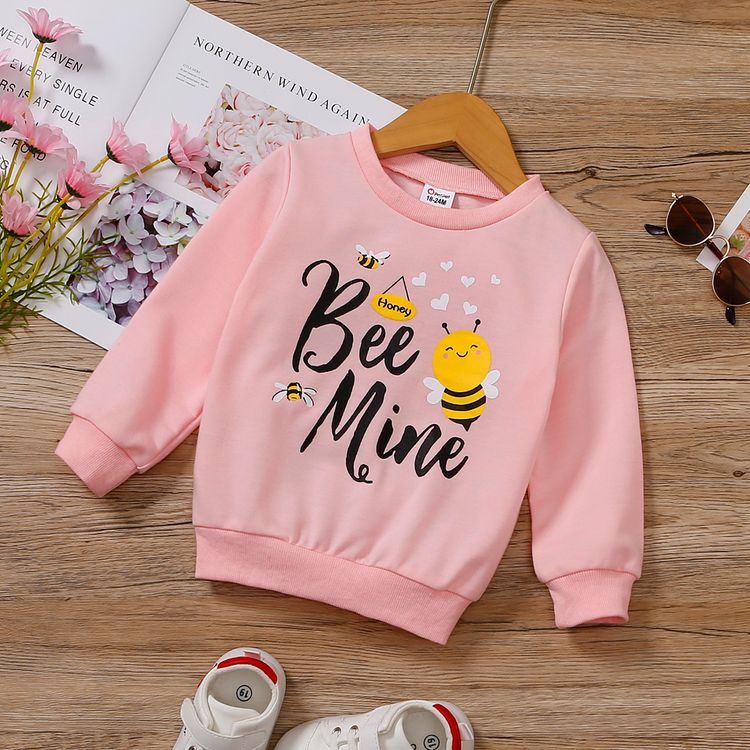 Toddler Girl Letter Bee Print Casual Pullover Sweatshirt Light Pink