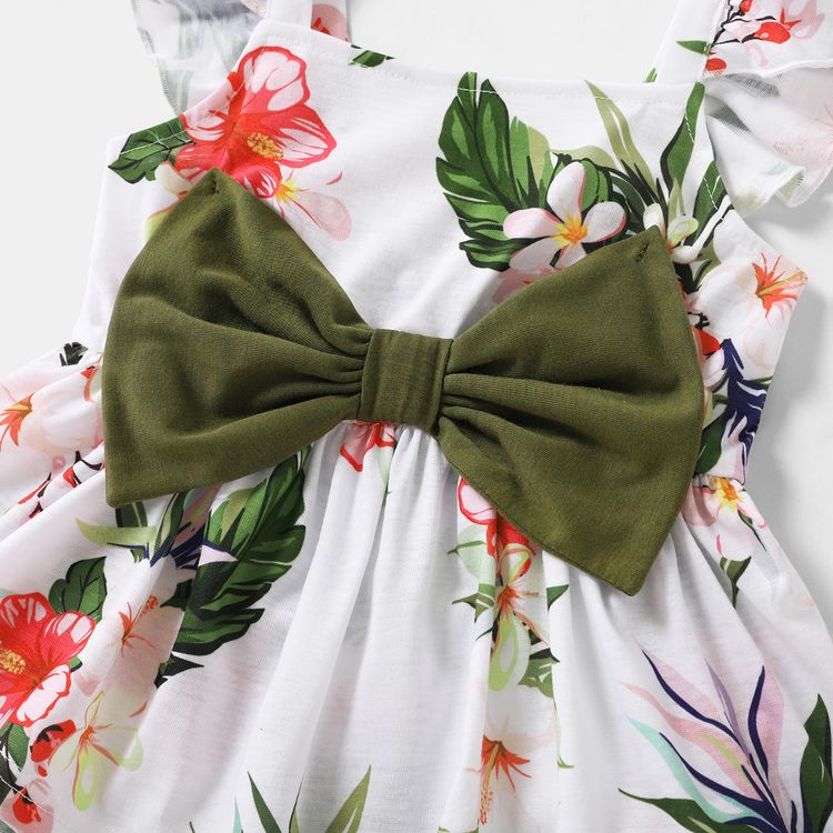Solid Spaghetti Strap Twist Knot V Neck Splicing Floral Print Dress for Mom and Me Green/White