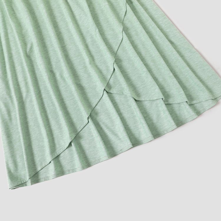 Family Matching Green Short-sleeve Tulip-Hem Dresses and Colorblock T-shirts Sets Mint Green