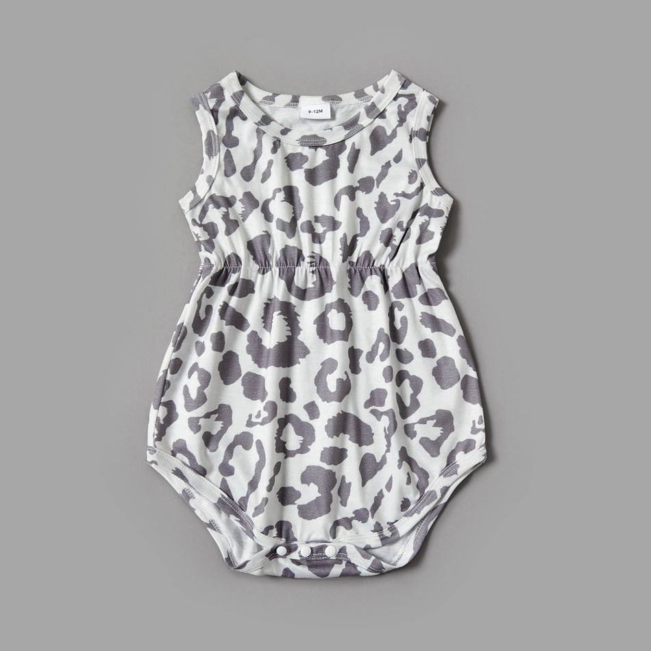 Grey and White Leopard Print Family Matching Sets(Short-sleeve Irregular Midi Dresses and T-shirts) Grey big image 4